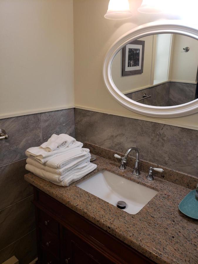 Yellowstone Hot Springs Resort Gardiner Εξωτερικό φωτογραφία